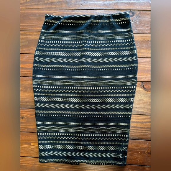 Express Dresses & Skirts - Express Black Gold Pencil Skirt